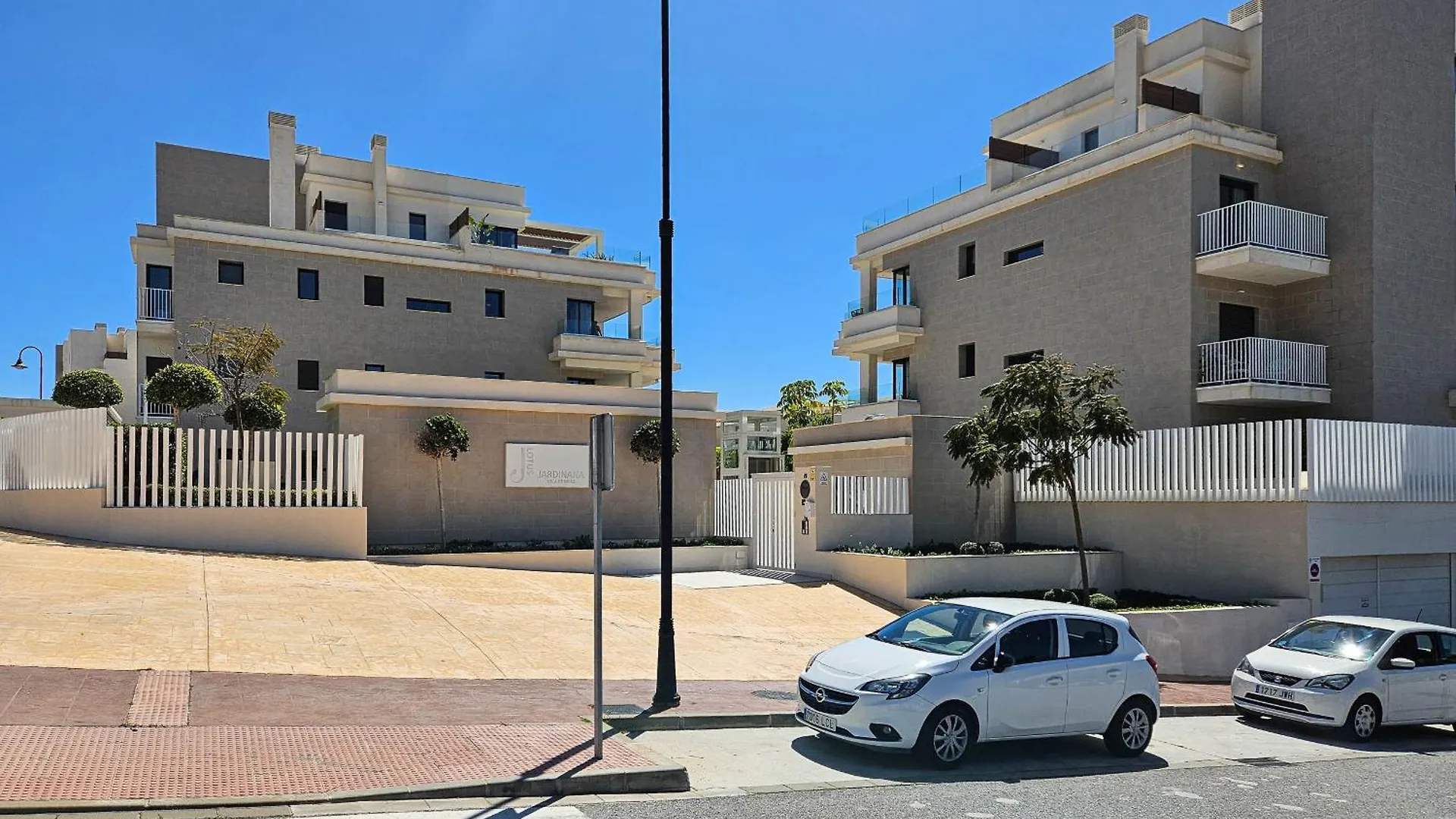 Two Bedroom Apartment In Jardiana Lotus In La Cala De Mijas
