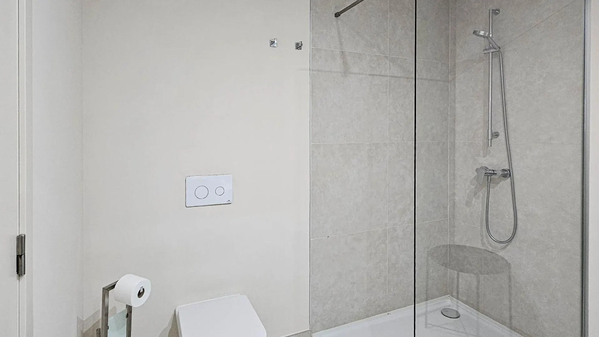 Two Bedroom Apartment In Jardiana Lotus In La Cala De Mijas Spain