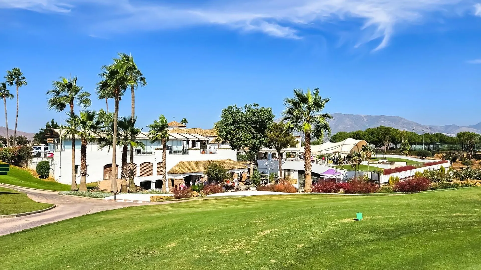 Two Bedroom Apartment In Jardiana Lotus In La Cala De Mijas Spain